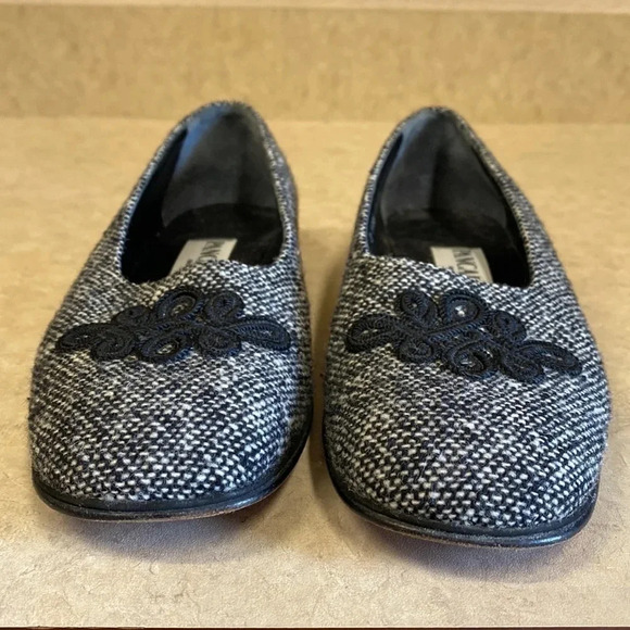 Pancaldi Gray Tweed Made in Italy Appliquéd Flats - Picture 2 of 11